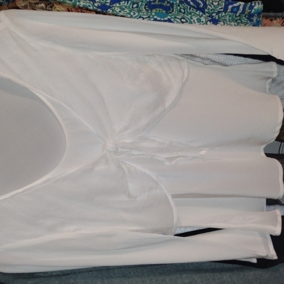 WHITE blouse NWOT - Picture 2 of 6